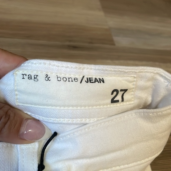 Rag & bone Bright White Capri Jeans Distressed Skinny Cropped Stretchy Sz 27 NWT - Picture 4 of 11